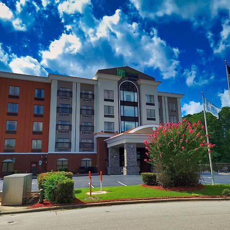Holiday Inn Express & Suites Wilson-Downtown By Ihg Kültér fotó